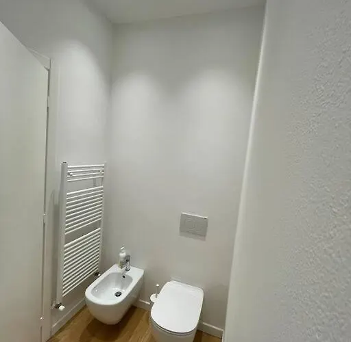 Best Place In Next 2 Towers 아파트 *