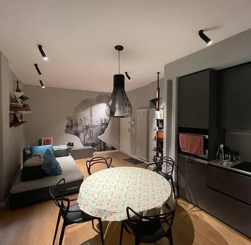 Best Place In Next 2 Towers 아파트 볼로냐