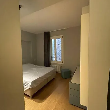 Best Place In Next 2 Towers * בולוניה
